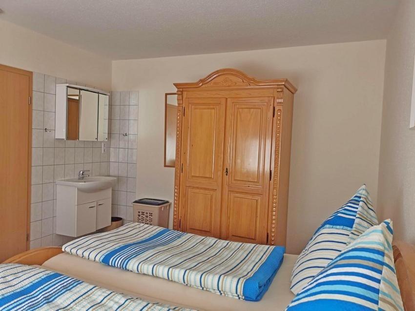 Ferienwohnung Haus Waldesrand Нордерней Экстерьер фото